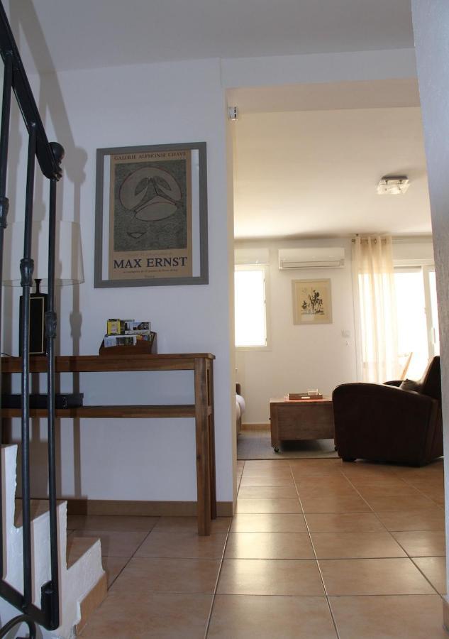 Agreable Maison De Ville Eyragues エクステリア 写真