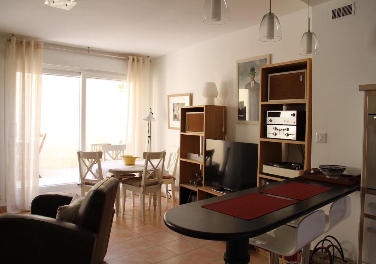 Agreable Maison De Ville Eyragues エクステリア 写真