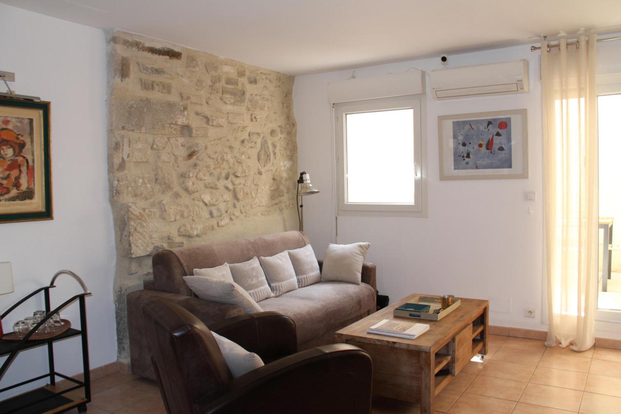 Agreable Maison De Ville Eyragues エクステリア 写真